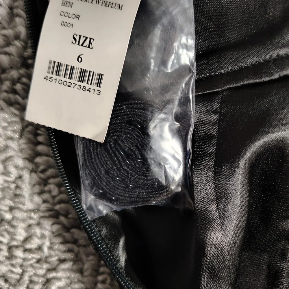 WHBM Lace Strapless Dress Black Ruffle Bottom Cocktail Womens 6 Whimsygoth